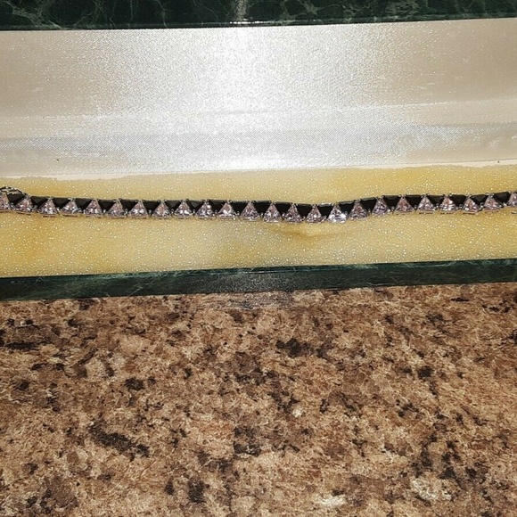 Suzanne Somers  Black and pink trillion  bracelet - Picture 1 of 5